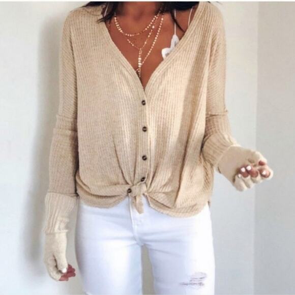 Out From Under Jojo Oversized Thermal Button Up Size Small - Picture 1 of 12